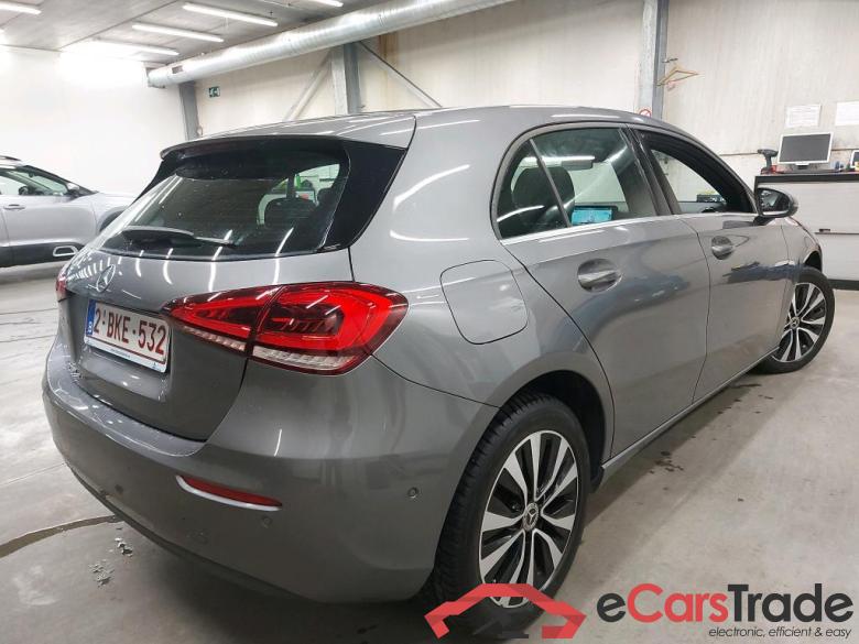 MERCEDES - MER A 250 e 218PK DCT Business Solution & Smartphone Integration * HYBRID * #2