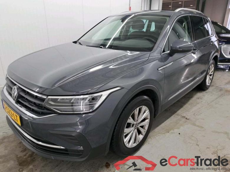 VOLKSWAGEN Tiguan 1.5 TSI Life Bns #1
