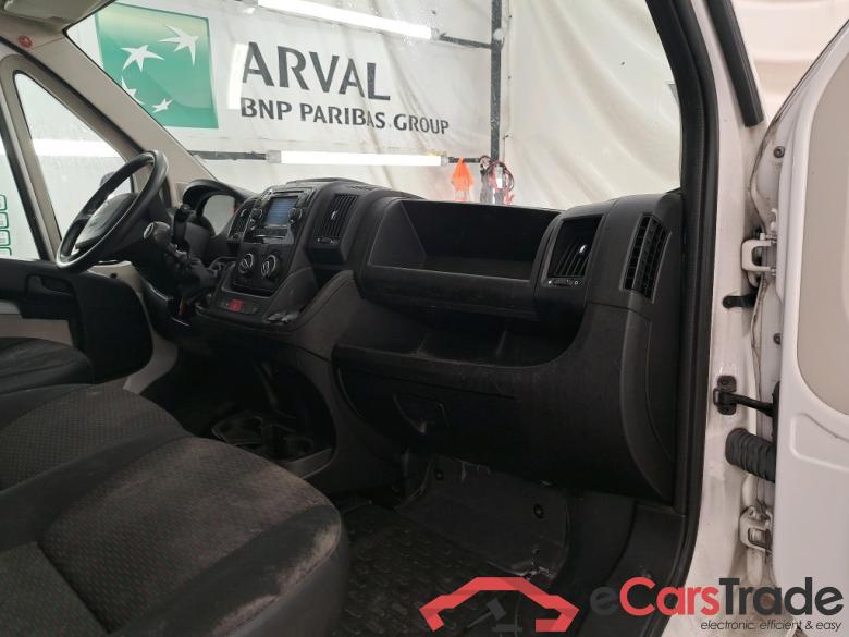 PEUGEOT Boxer VU 4p Fourgon BLUEHDI 110 PREMIUM PACK 330 L1H1 #5