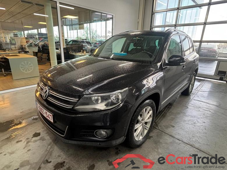 VOLKSWAGEN Tiguan Tiguan Sport & Style 2.0 TDI BlueMotion Technology 81 kW (110 ch) 6 vitesses manuel