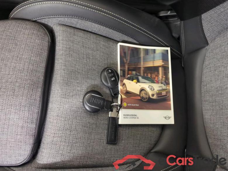 MINI Electric Essential 3d #4