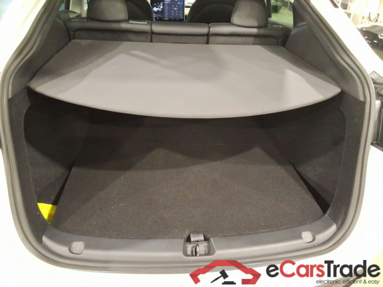 TESLA MODEL Y BEV AUTO RWD #3
