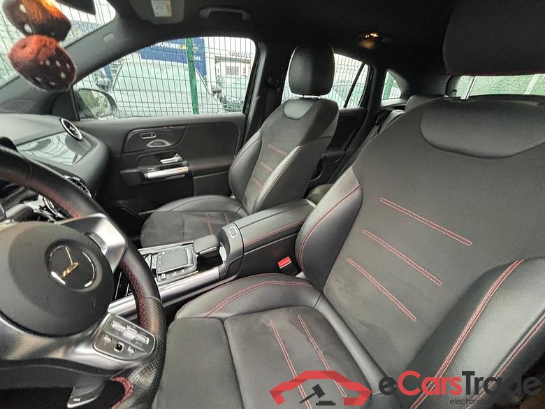 MERCEDES-BENZ GLA 180 180 #5