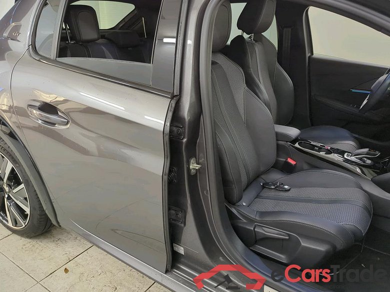 Peugeot 208 GT Hybrid 100 e-DCS6 5d #3