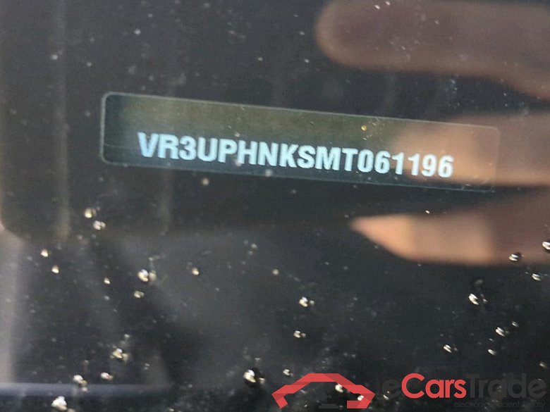 Peugeot 208 GT Hybrid 100 e-DCS6 5d #6