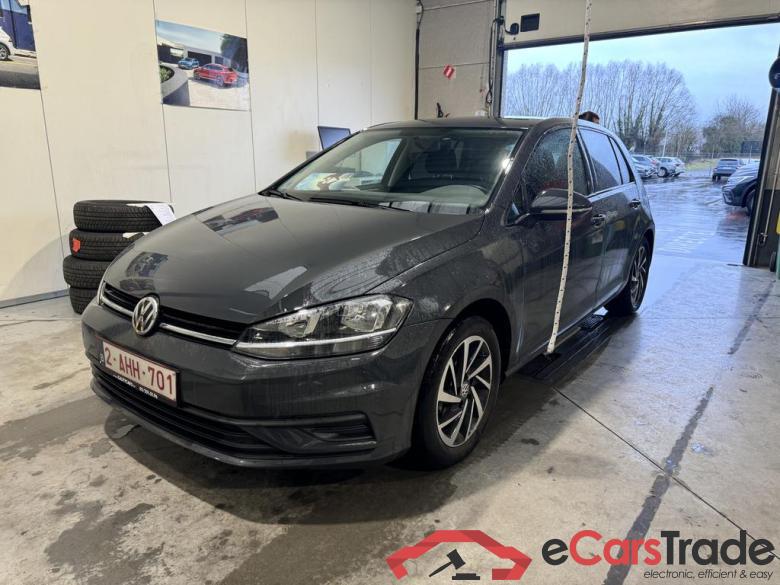 VOLKSWAGEN Golf VII Golf 1.0 TSI Trendline OPF (EU6.2) #1