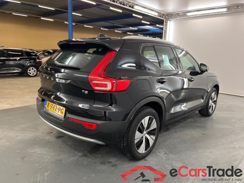 VOLVO XC40 1.5 T2 Inscription #4