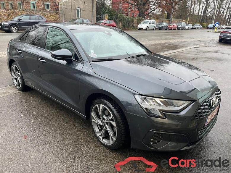 AUDI A3 Sedan Audi A3 Berline Attraction 35 TFSI  110(150) kW(ch) 6 vitesses #1