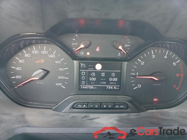 PEUGEOT Rifter / 2018 / 4P / combi Active Standard BlueHDi 73kW (IND) (CX2) #4
