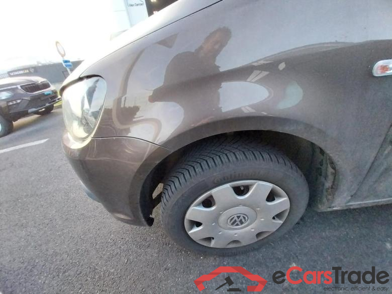 VOLKSWAGEN Caddy Maxi Life 2PLC Caddy Maxi Trendline 7-places 'Dark & Cool' 3006 mm 1,6 l TDI  102ch (75KW) Boîte manuelle 5 vitesses