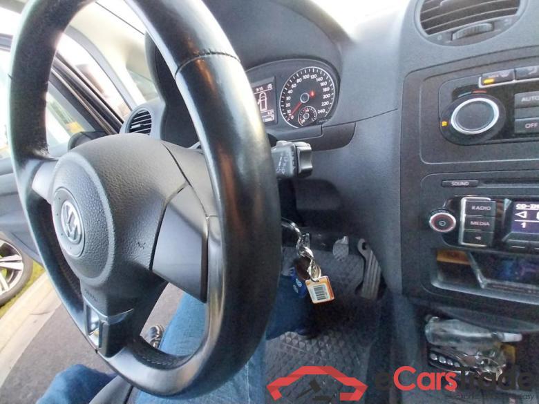 VOLKSWAGEN Caddy Maxi Life 2PLC Caddy Maxi Trendline 7-places 'Dark & Cool' 3006 mm 1,6 l TDI  102ch (75KW) Boîte manuelle 5 vitesses #6