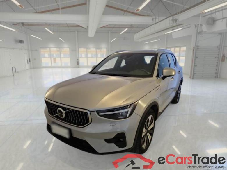 VOLVO XC40 / 2021 / 5P / SUV T4 RECHARGE PLUG-IN AUTO ULTIMATE BRIGHT #1