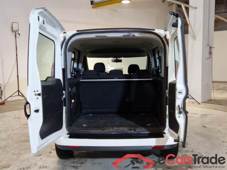 FIAT DOBLÒ CARGO / 2014 / 5P / COMBI CH1 LOUNGE 1.6 MJET 105CV E6D N1 #5