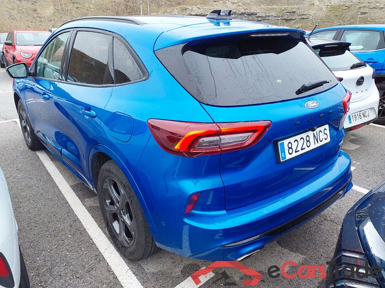FORD Kuga 2.5 243CV Automático    ST-LINE X #2