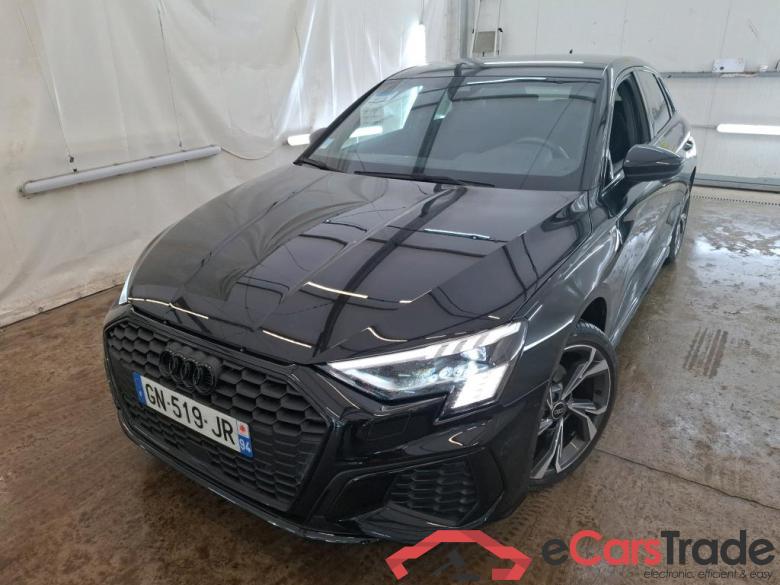 AUDI A3 Sportback / 2020 / 5P / Berline 35 TFSI 150 MHEV S Tronic S Line #1