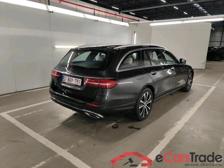 Mercedes E 300de Plug-In Hybrid Aut. LED-Multibeam Widescreen Navi Sport-Leather KeylessGo Camera Klima PDC ... #3
