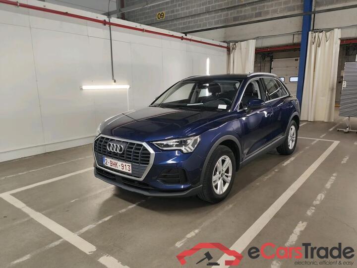 Audi Q3 Q3 45 TFSI e S tronic (PHEV) 180kW/245pk  5D/P Auto-6 #1