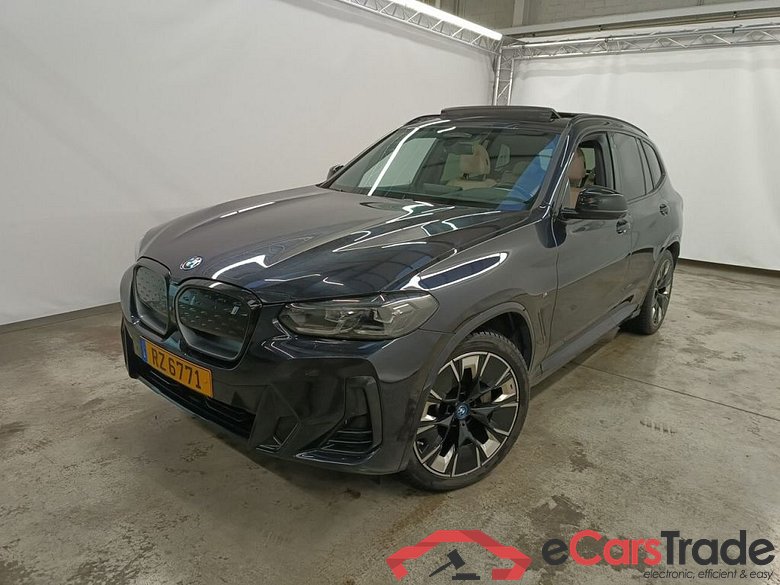 BMW IX3 - 2022 74 kWh 286 iX3 5d #1