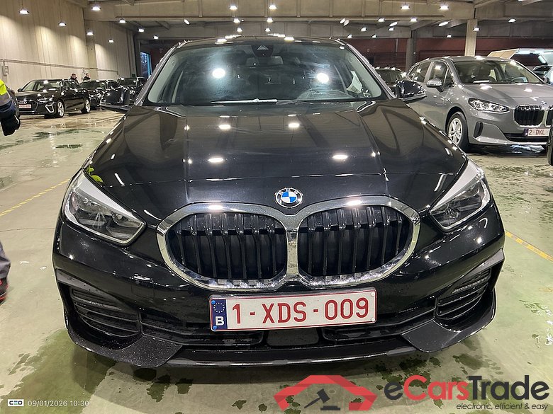 BMW 1 HATCH DIESEL - 2019 116 dA AdBlue #2