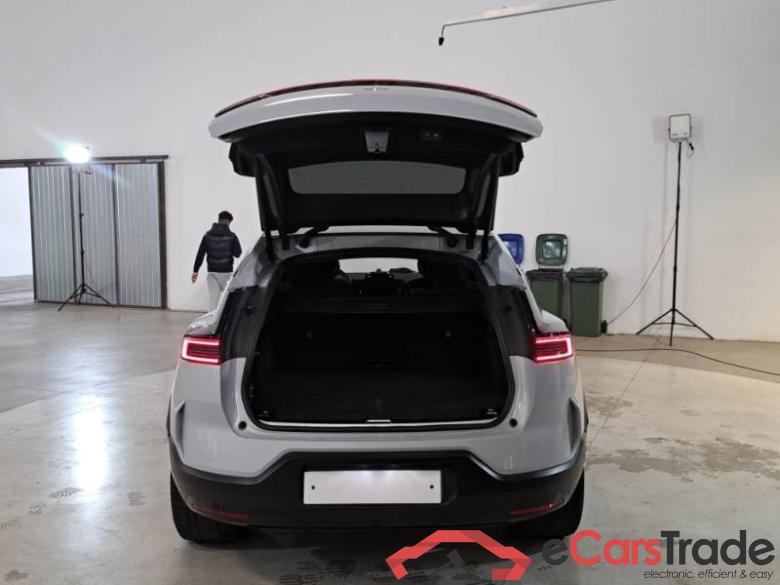 POLESTAR 3 / 2022 / 5P / SUV LONG RANGE DUAL MOTOR 111 KWH PLUS PILOT #5