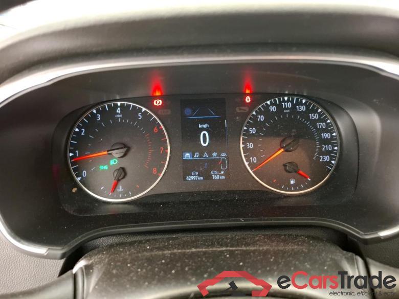 Megane IV Berline 5 ptes. Business 1.0 TCe 115CV BVM6 E6d / VO RECONDITIONNE - PHOTOS AVANT RECONDITIONNEMENT #6