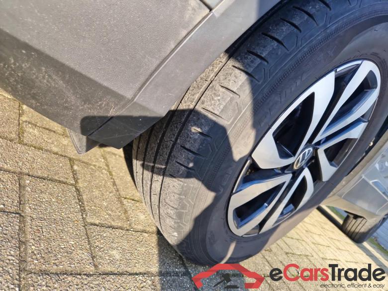 VOLKSWAGEN Tiguan Active 1.5 TSI ACT OPF 96 kW (130 ch) 6 vitesses manuel #5