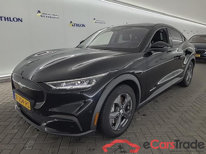 FORD Mustang Mach-E 75kWh RWD auto 5D 198kW