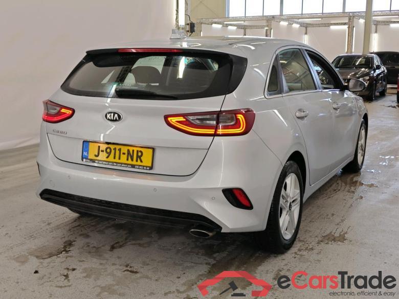 Kia Ceed 1.4 T-GDi DCT DynamicLine 5d #2