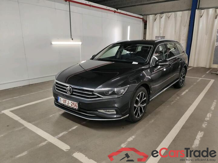Volkswagen Passat Variant Passat Variant 1.5 TSI OPF Elegance Business 110kW/150pk  5D/P Man-6