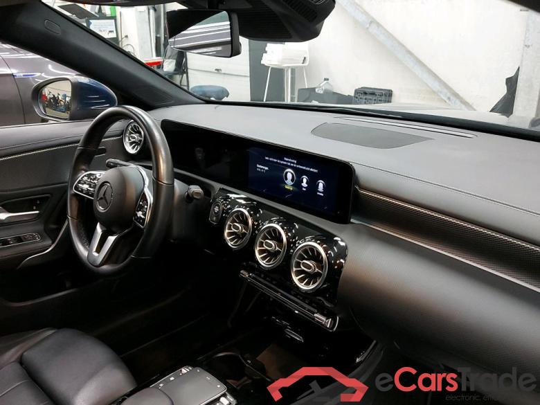 MERCEDES - MER CLA SHOOTING BRAKE 200 d 150PK DCT Business Solution Limited & Luxury #3