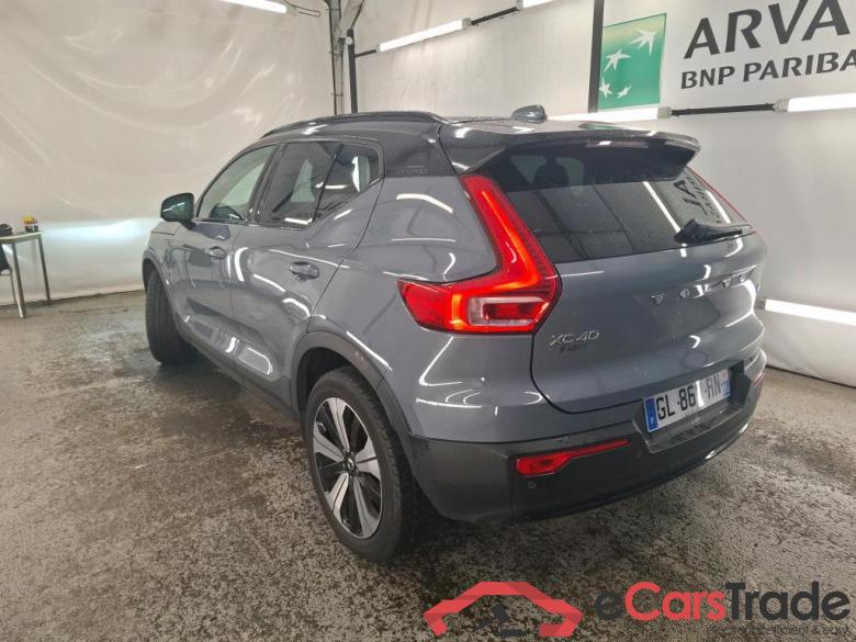 VOLVO XC40 / 2022 / 5P / SUV Recharge T5 262 DCT7 Ultimate #2