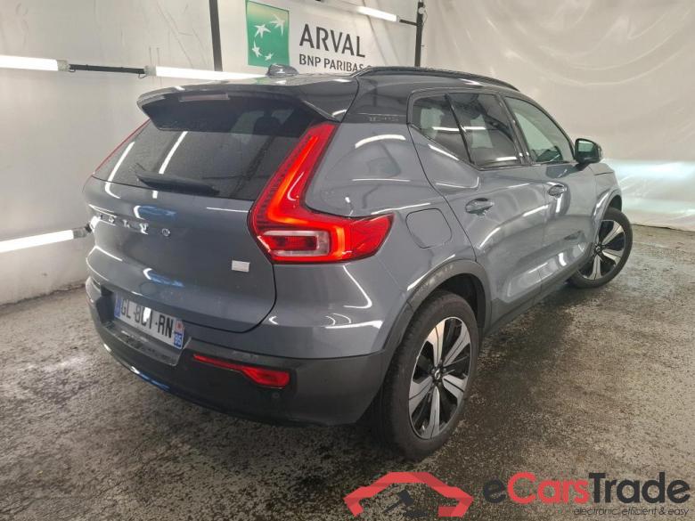 VOLVO XC40 / 2022 / 5P / SUV Recharge T5 262 DCT7 Ultimate #3