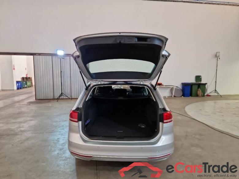 VOLKSWAGEN PASSAT / 2014 / 5P / STATION WAGON VARIANT2.0TDI 110KW BUSINESS BMT DSG #5