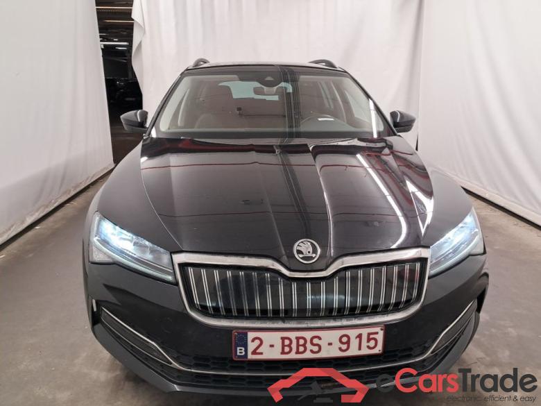 Skoda Superb Combi 1.4 TSI iV 160kW DSG6 Clever 5d #5