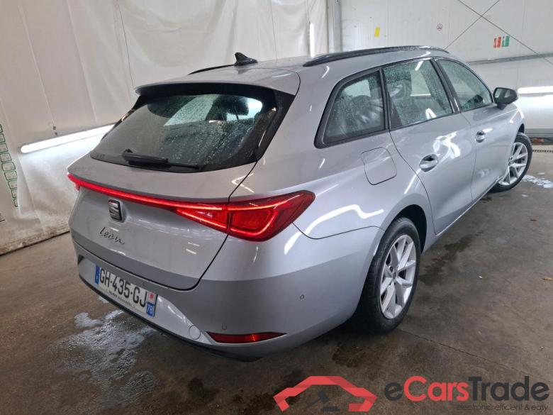 SEAT Leon Sportstourer / 2020 / 5P / Break 2.0 TDI 150 DSG S&S Style Business #3