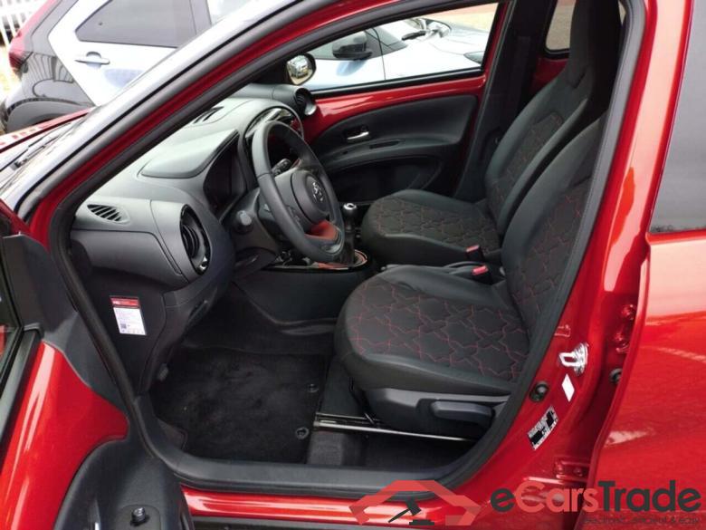 TOYOTA Aygo X 1.0 VVT-i MT Envy #5
