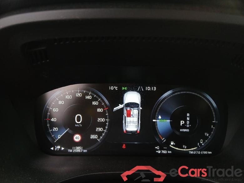 VOLVO XC60 / 2017 / 5P / todoterreno 2.0 T6 AWD Recharge Inscription Exp Auto #4