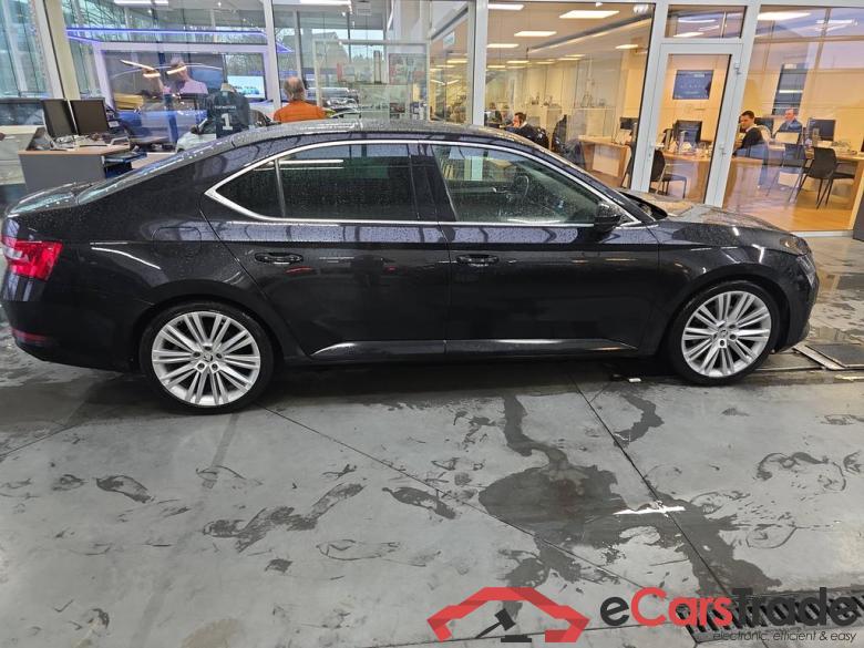 SKODA Superb Superb Style 1,5 TSI 110 kW 7-speed automat. #5
