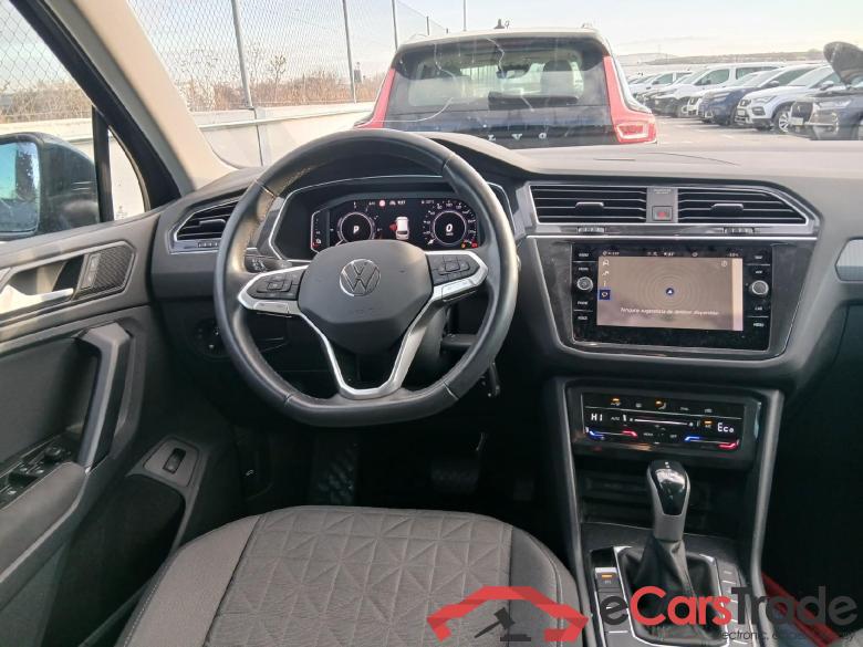VOLKSWAGEN Tiguan / 2020 / 5P / todoterreno Life 1.4 TSI eHybrid 180kW (245CV) DSG #3