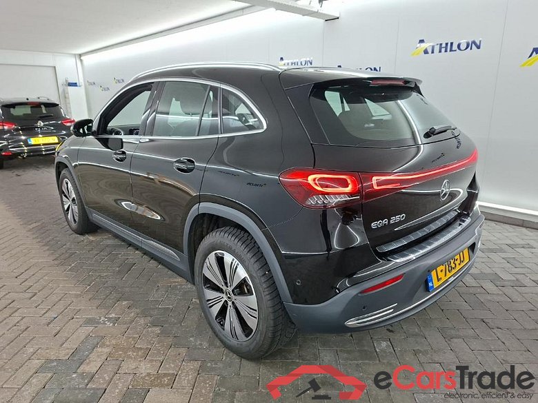 MERCEDES-BENZ EQA 250 Business Solution Luxury auto 5D 140kW #4