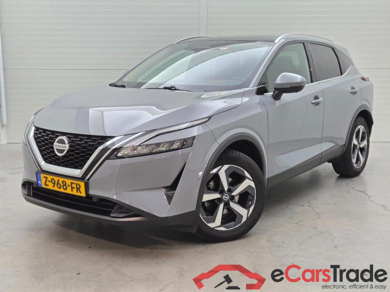 NISSAN Qashqai 1.3 MHEV Premiere Edition