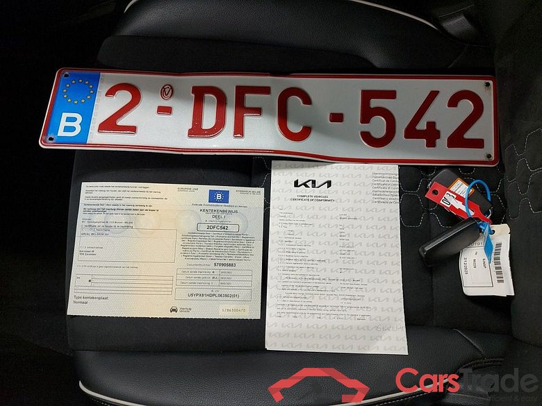 KIA Sportage 1.6 T-GDi 6A/T AWD GT Line PHEV 5d #4