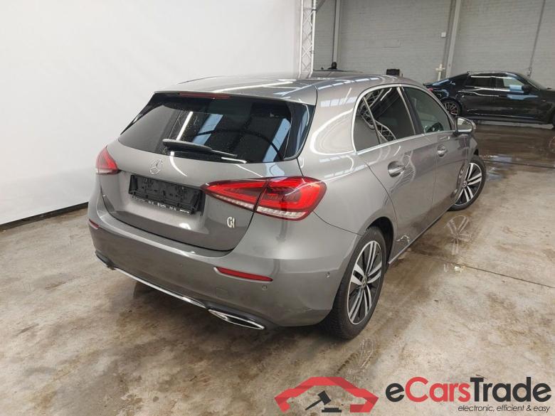 Mercedes-Benz A-Klasse A 180 d Business Solution Aut. 5d #2