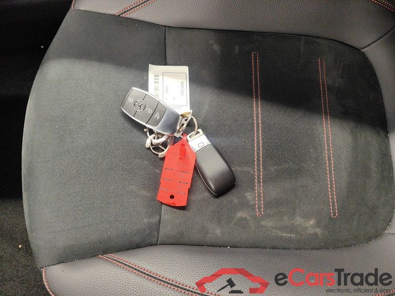 MERCEDES CLASSE CLA COUPE (C118) CLA 250 e PHEV 160hp AMG Line 4d #6