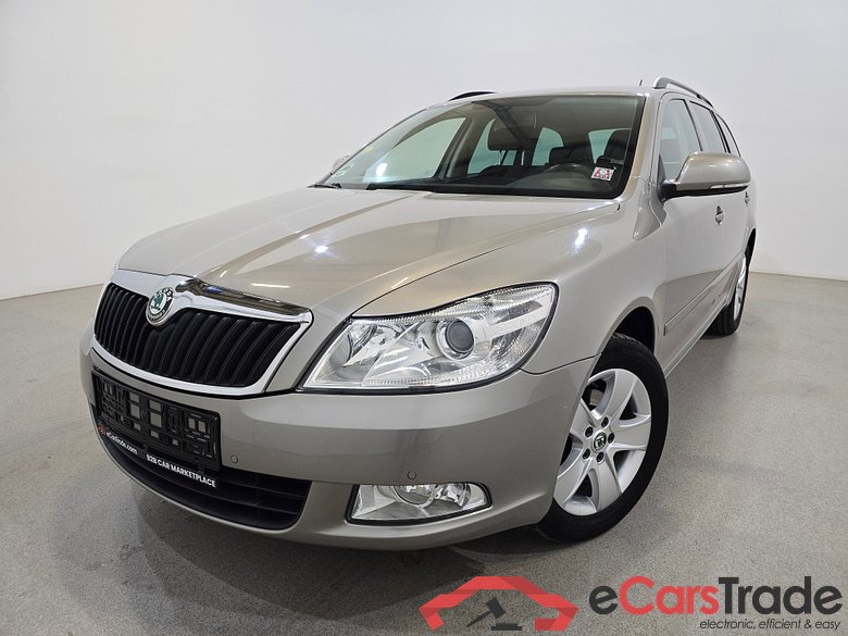Skoda Octavia 1.6 TDI Navi Klima PDC ... #1