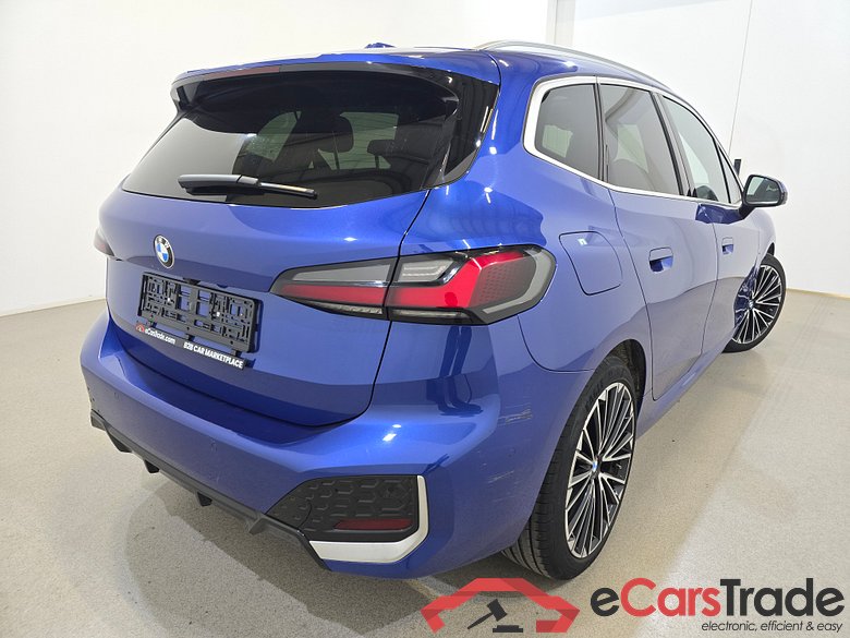 BMW 218i Active Tourer M-Sport Pano Aut. LED-Xenon Head-Up LC-Pro Navi-Pro Harman/Kardon Sport-Leather KeylessGo Camera Klima PDC ... #4