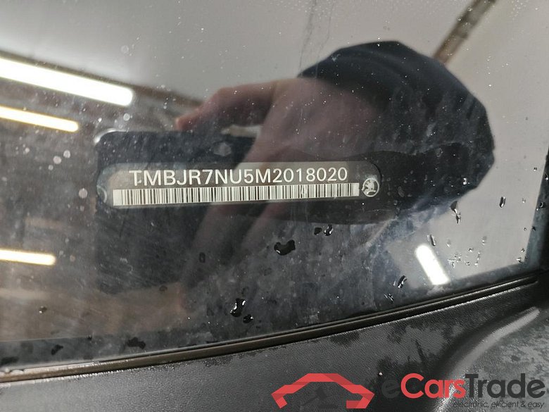 SKODA Karoq 110 kW #2