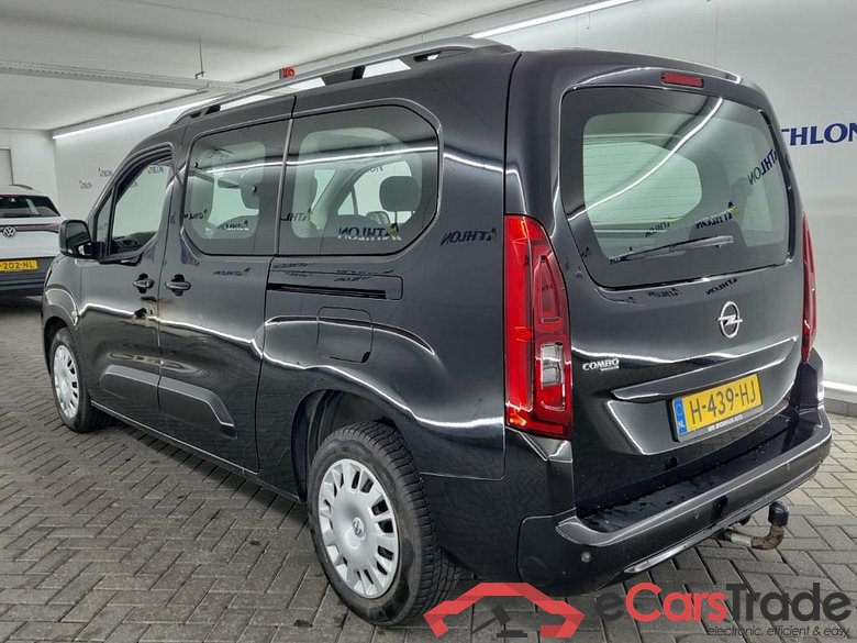 OPEL Combo Tour 1.5 Diesel Start/Stop 75kW Edition L2H1 5D #4
