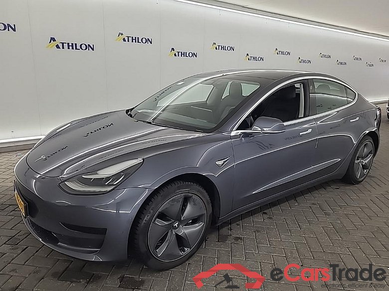 Tesla Model 3 Standard Range Plus RWD 4D 225kW #1