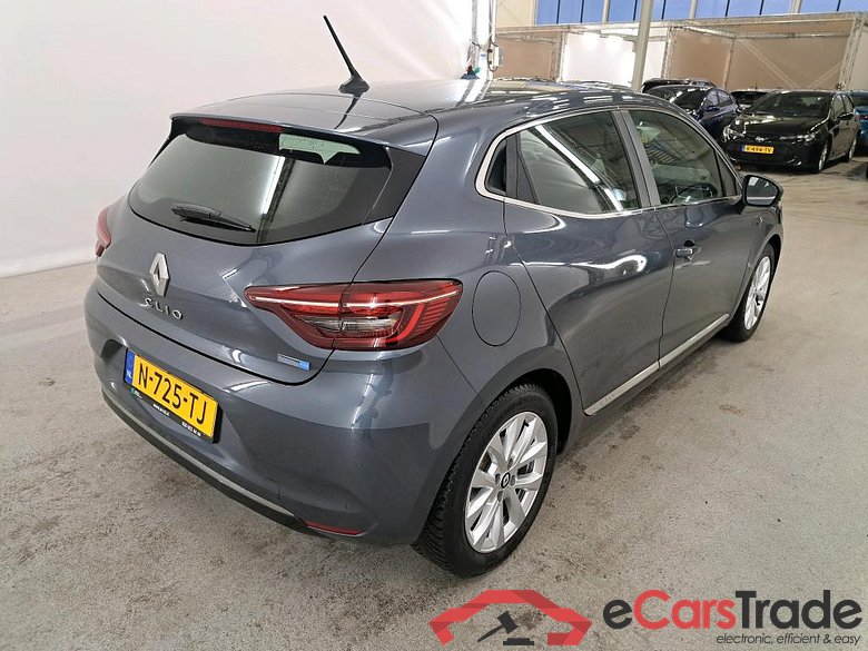 Renault Clio 1.6 Hybrid 140 E-TECH Intens 5d #2